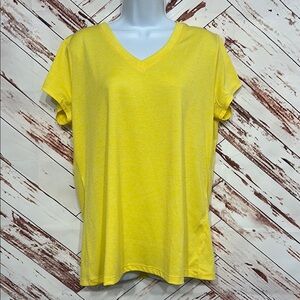 NWT xersion Yellow V-Neck Short Sleeve Tee